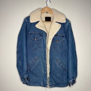 Vintage Wrangler Denim Sherpa-Lined Jacket